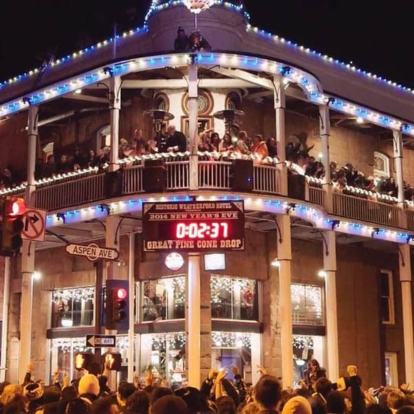 Choose Flagstaff: New Year's Pine Cone Drop